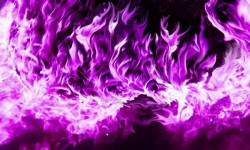 ¿Qué es la llama Violeta y Cómo puede ayudarlos? Llama violeta transmutadora