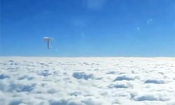 Ufo sobre la India grabado por un pasajero Ufo en india